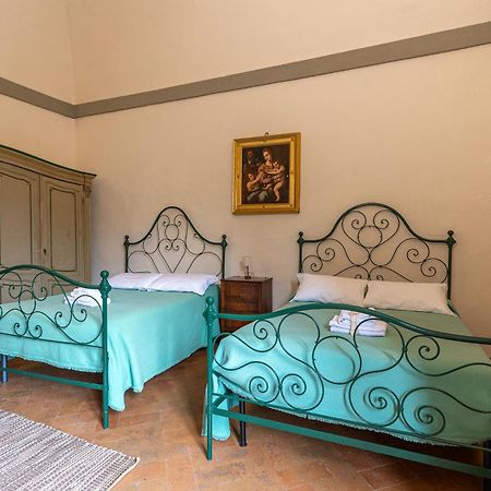 Апартаменты Palazzo Costanti - A 8 Minuti Dalle Terme Сан-Куйрико-д'Орча Экстерьер фото